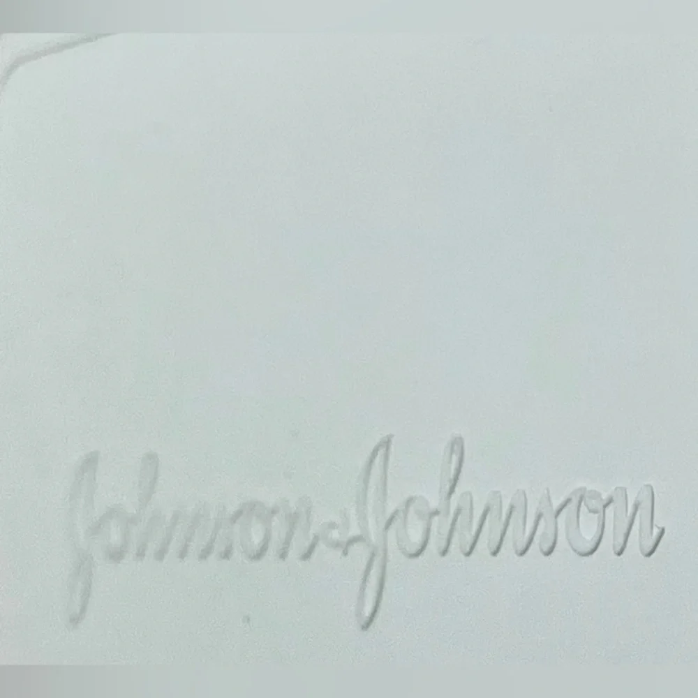 TRAVEL  JOHNSON & JOHNSON STORAGE/FIRST AID CONTAINER & PLAYTEX TAMPON HOLDER